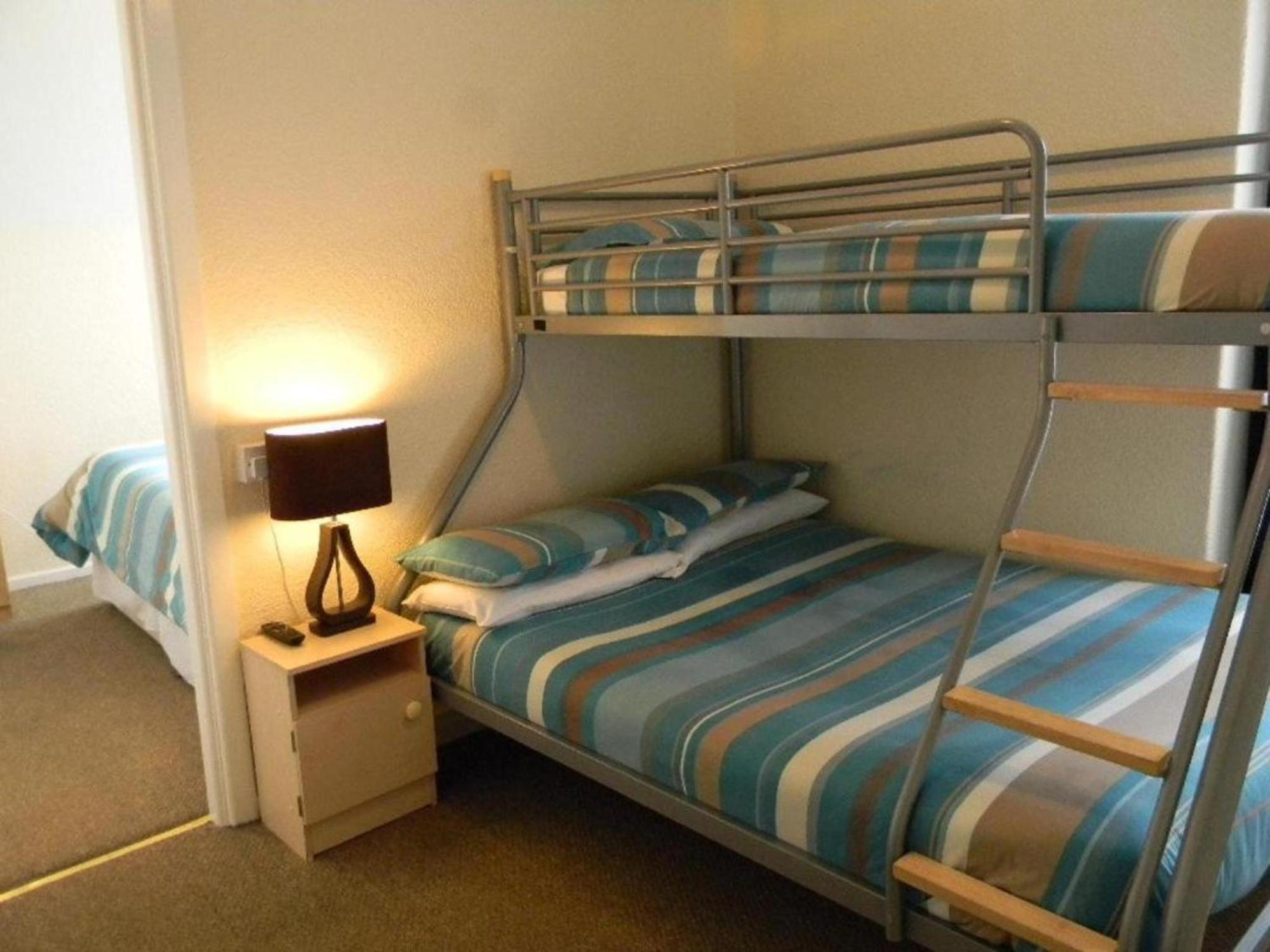 Dora Hotel