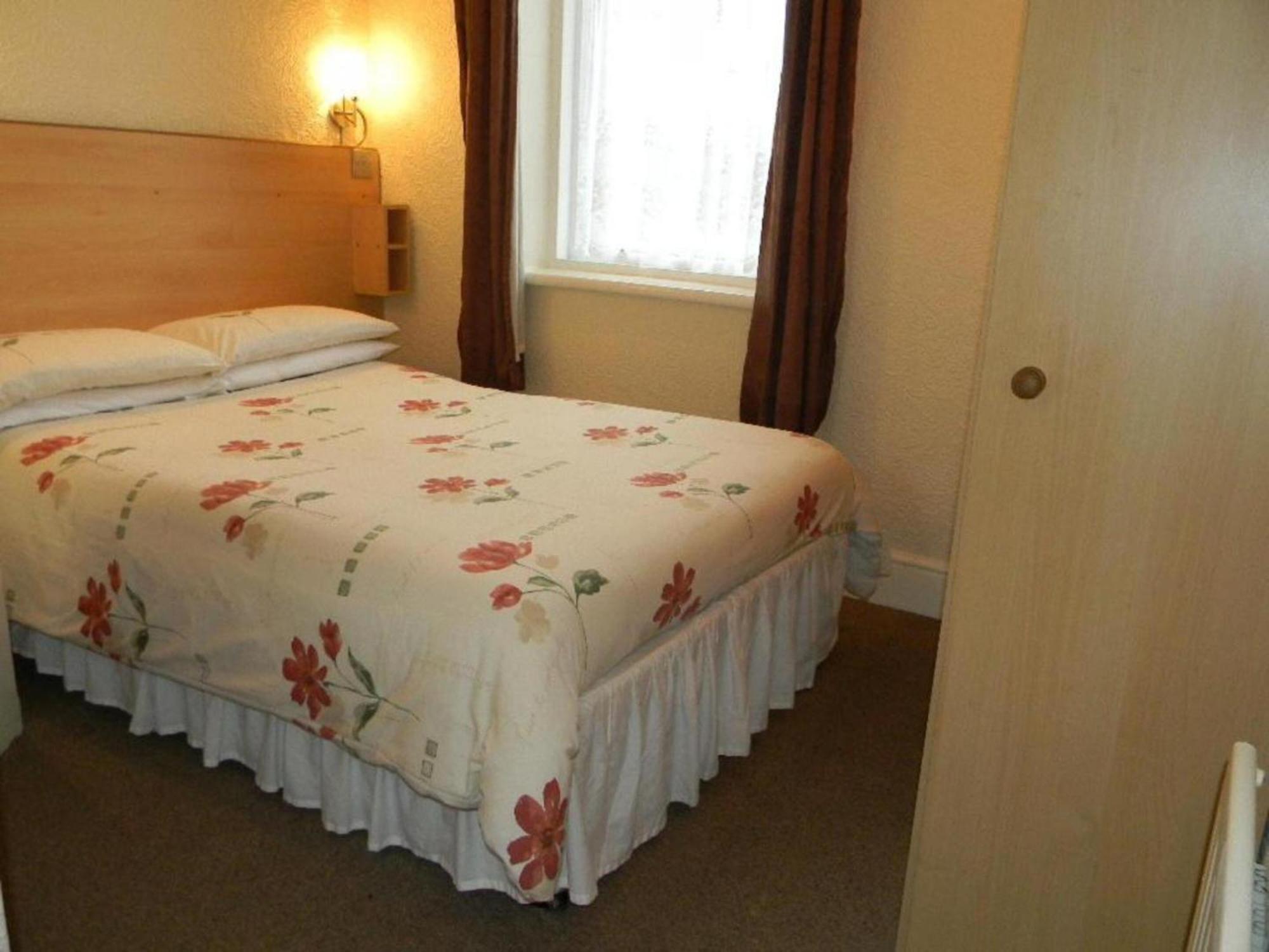 Dora Hotel Blackpool