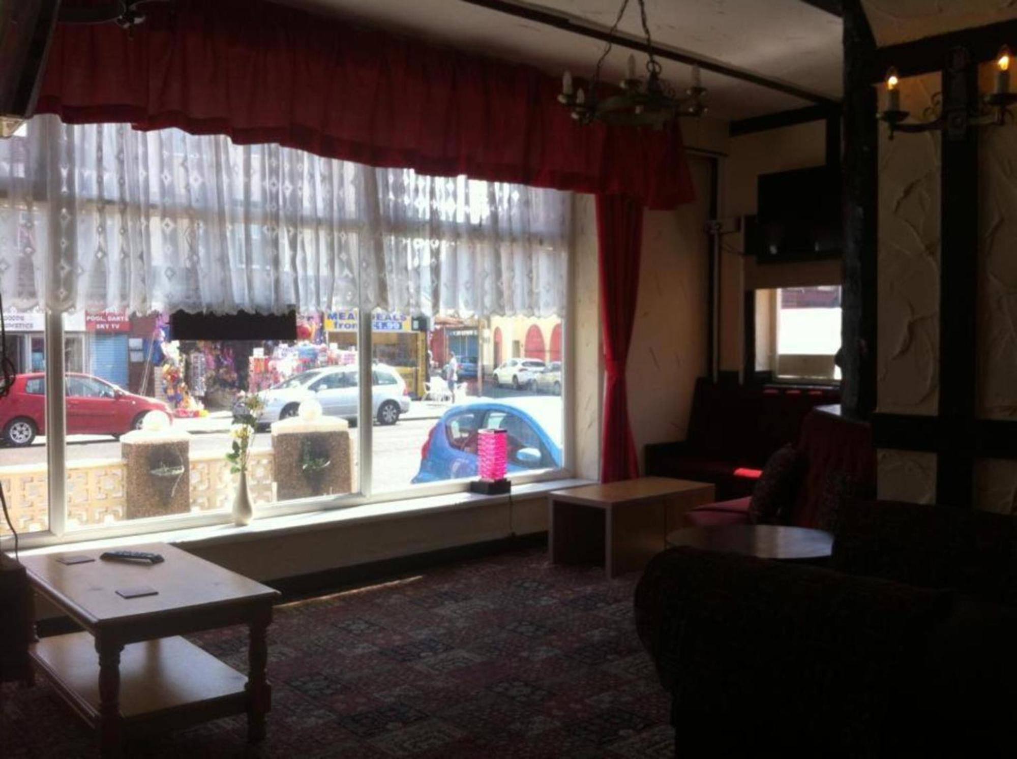 Hotel Dora Blackpool